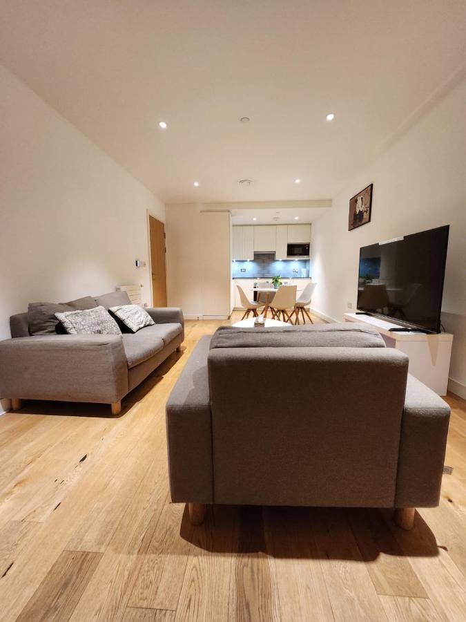 Kaf Luxury Apartment Londra Exterior foto
